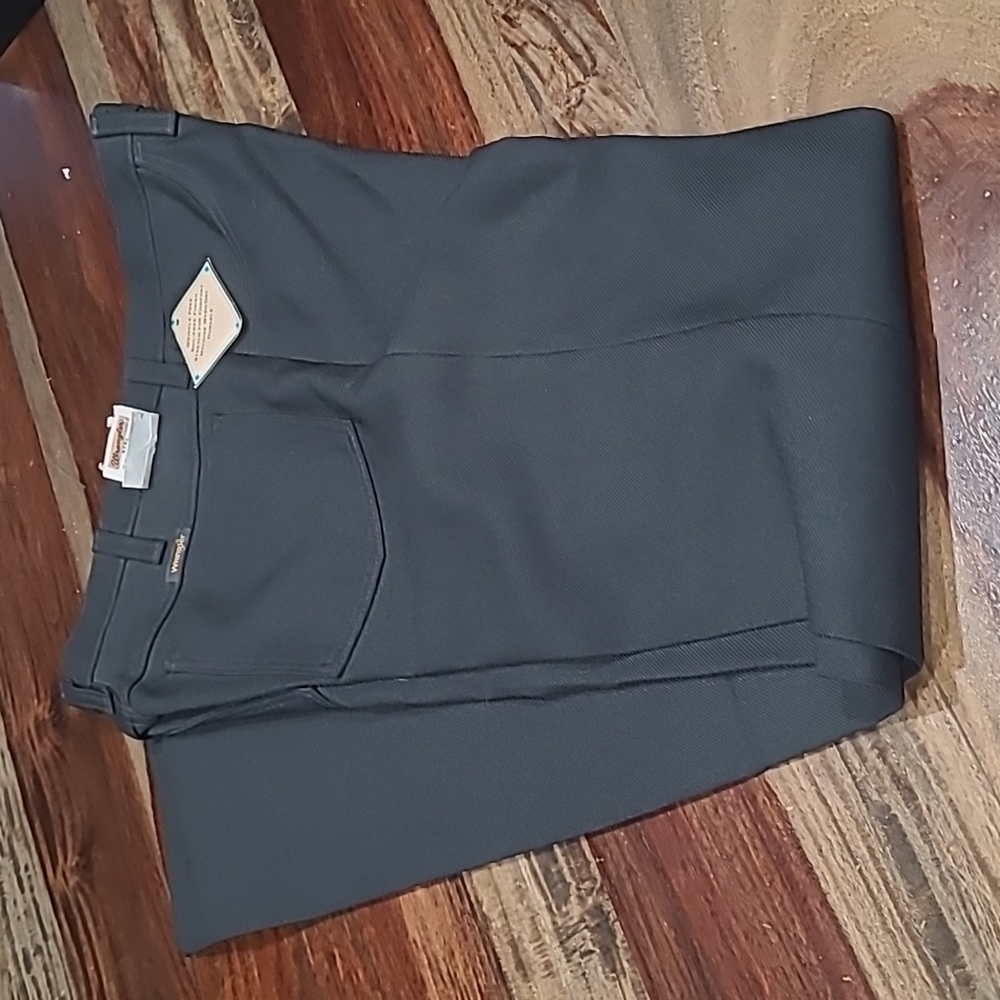 Wrangler Pants 28x32